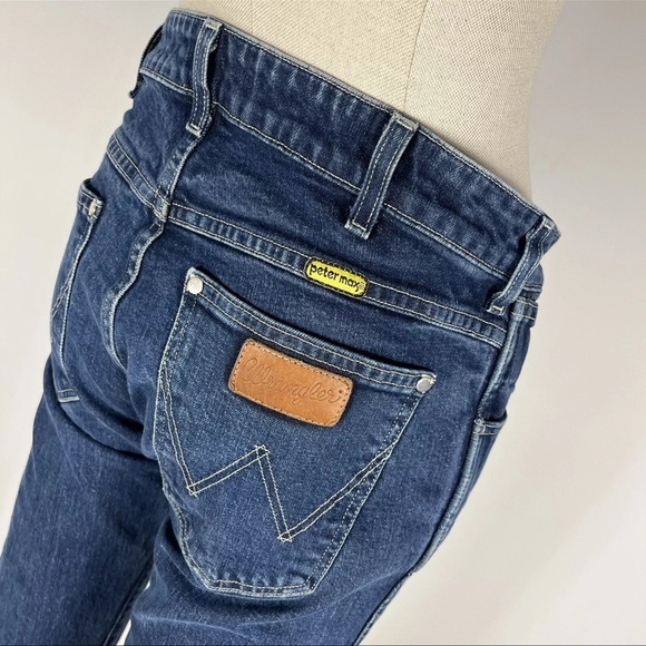 Wrangler Peter Max Retro Tapered Blue Denim Jeans Size 32x31 - Picture 3 of 13